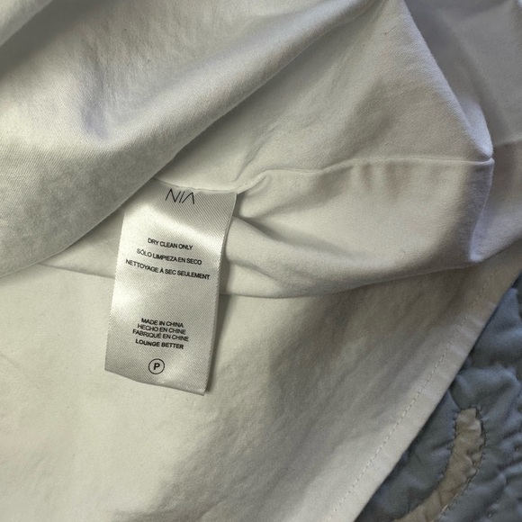 Elegant White Spaghetti Strap Dress size Medium - Picture 3 of 8